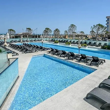 Apartamento Infinity & Spa Prima Linie La Mare Piscina Infinity La Etj11 Panorama - Parking Private 3*