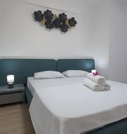 Infinity & Spa Prima Linie La Mare Piscina Infinity La Etj11 Panorama - Parking Private Apartamento 3*